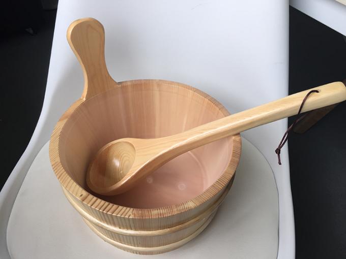 26cm Diameter Sauna Bucket With Plastic Inner Container And Spoon Classic Model Cedar